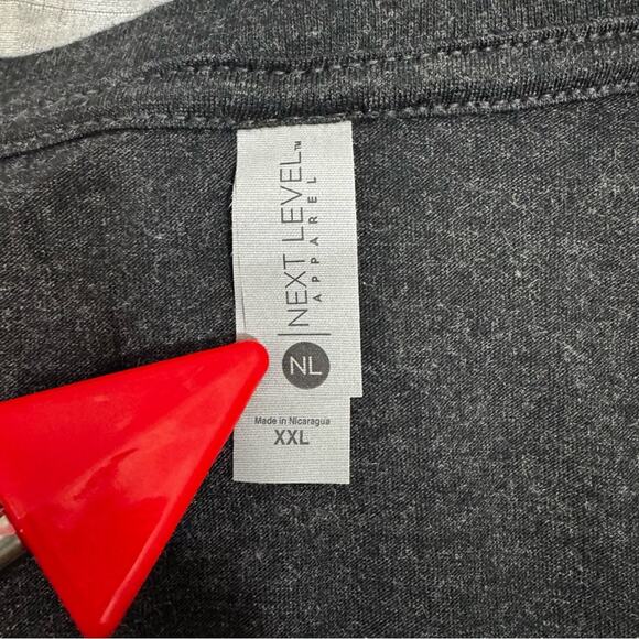 WWE Damian Priest Women’s Black 2XL Graphic T-Shirt V-Neck Dark Heather Gray - Picture 5 of 5